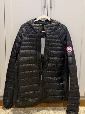 NWT-Men’s Canada Goose Hybridge Base Black Quilted Lightweight Jacket with Hood
